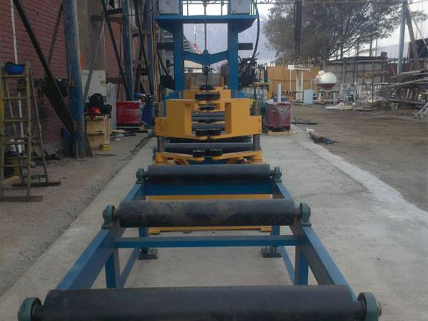 Estación de trabajo combinada de vigas en H para soldar y enderezar ensamblajes