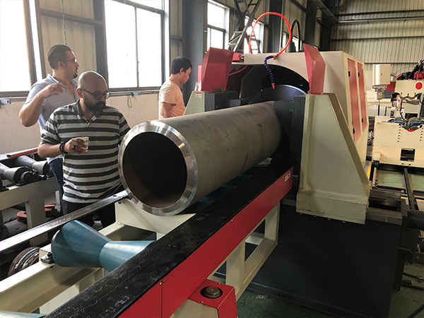 Máquina biseladora de extremo de tubería de alta velocidad CNC para fabricación de carretes de tubería