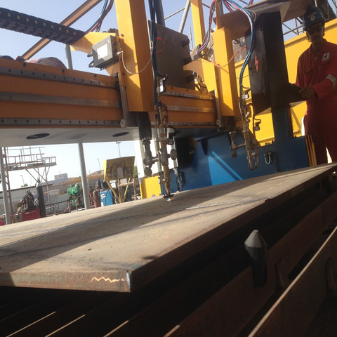 Máquina cortadora de llama y plasma con haz de pórtico grande en H con estructura estable y tira de oxicombustible