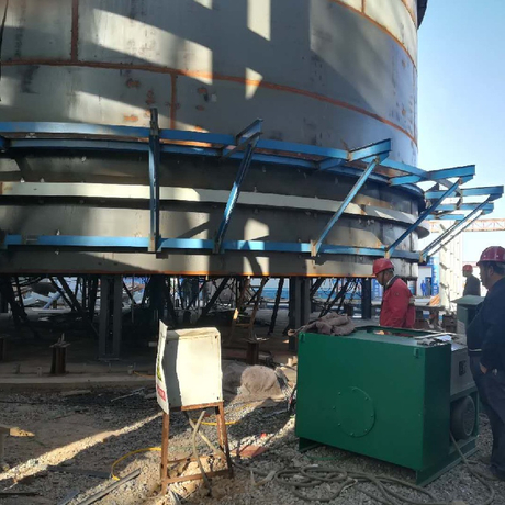 Gatos hidráulicos simples para la construcción de tanques de aceite